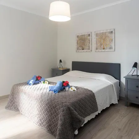 Olivais By Interhome Lisboa